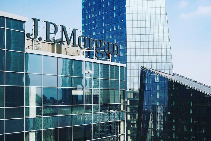 JPMorgan Chase & Co. adalah sebuah firma sekuritas, perbankan investasi dan perbankan eceran global Amerika Serikat. /Instagram.com/@jpmorgan.