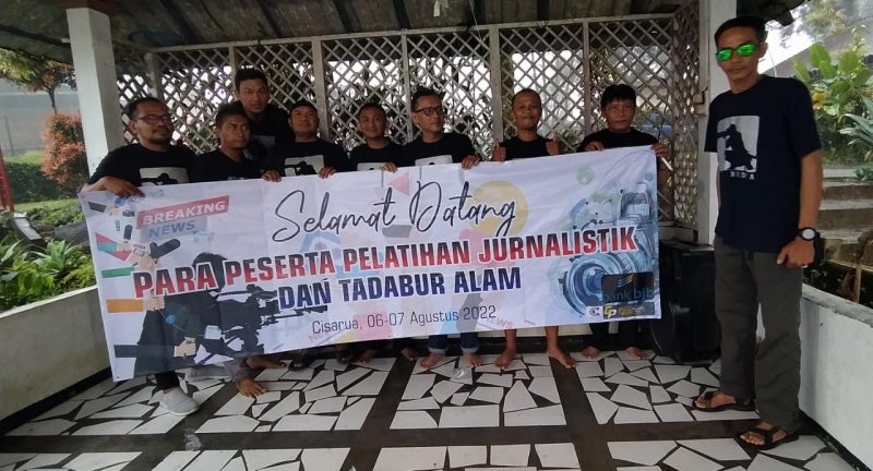 Poto bersama pengurus Aliansi Jurnalis Bogor (AJB)./Dok.Yon