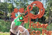 Sosok perempuan yang dilaporkan ke Polres Metro Depok atas dugaan penganiayaan terhadap pekerja rumah tangga di bawah umur.