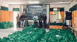 PT Antam Tbk UBPE Pongkor laksanakan Safari Ramadhan 1447 Hijriah dengan berbagi 1850 Paket Sembako. (Dok. PT Antam)