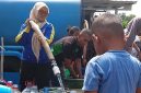 Tim gabungan menyisir desa-desa di Kabupaten Bogor selama 11 hari guna menyalurkan air bersih kepada masyarakat terdampak krisis air akibat musim kemarau yang berkepanjangan. (Dok. Dinsos Kabupaten Bogor)